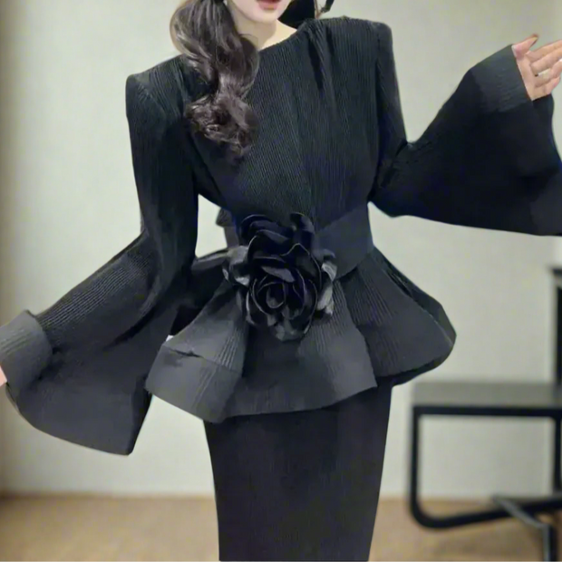 Elegant Lace Socialite Fishtail Set