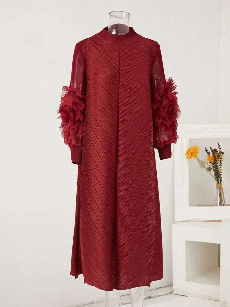 Maxi Pleated Round Neck Spliced Dress