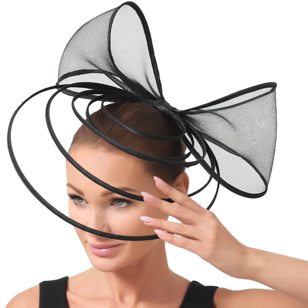 Elegant Circle Fascinator