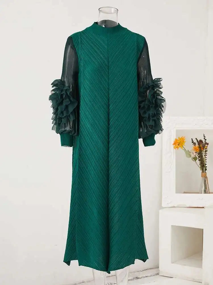 Maxi Pleated Round Neck Spliced Dress