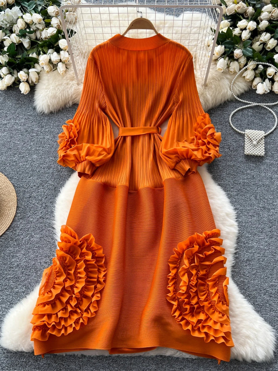 Elegant Pleated Floral Lantern Sleeve Dress